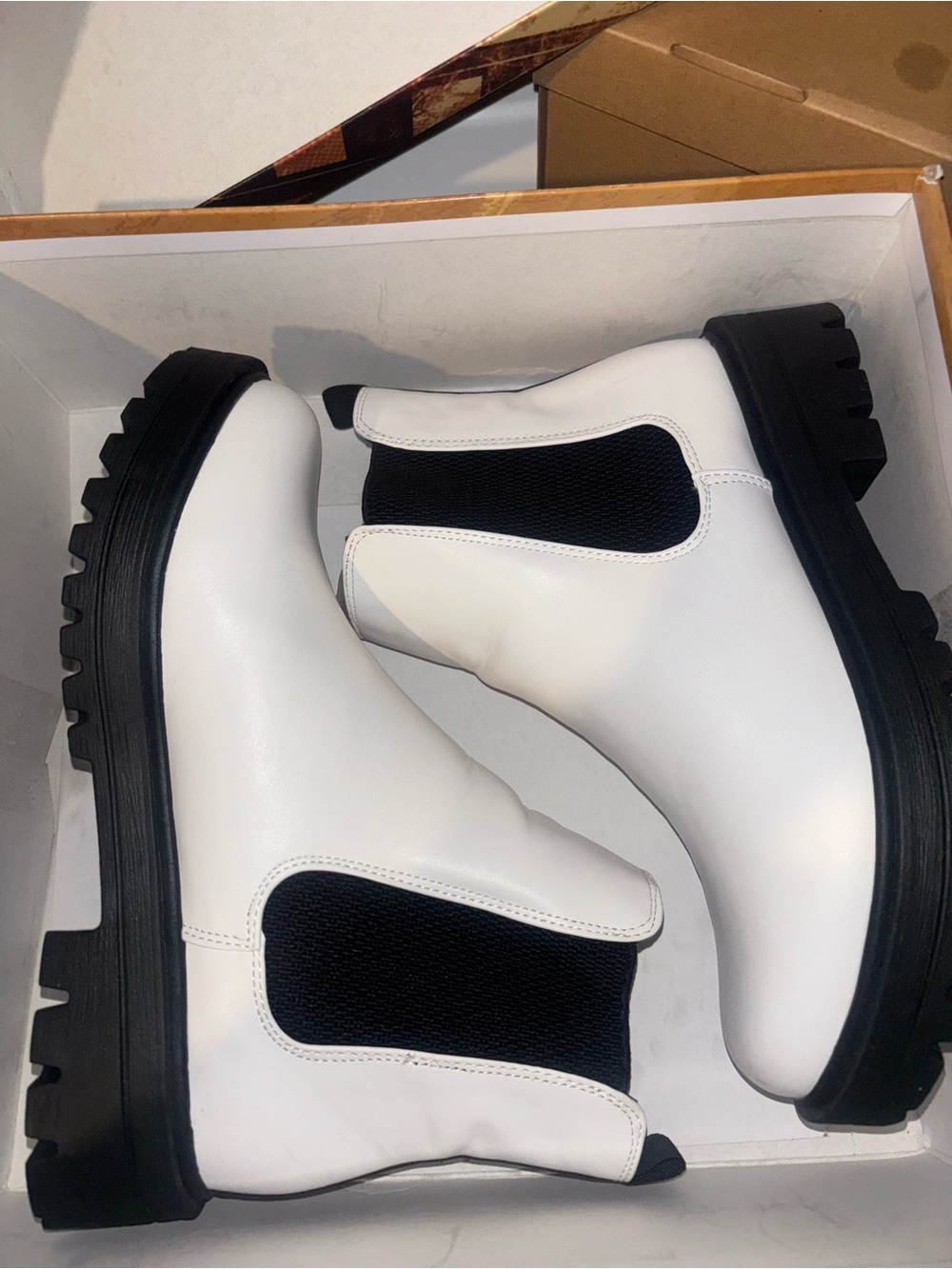 pop White Chelsea Lug Sole Ankle Boots with Black Elastic Panels